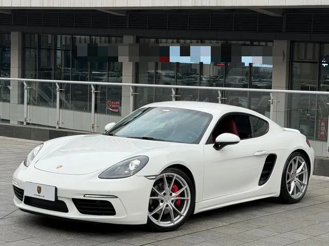 Porsche 718, 2016