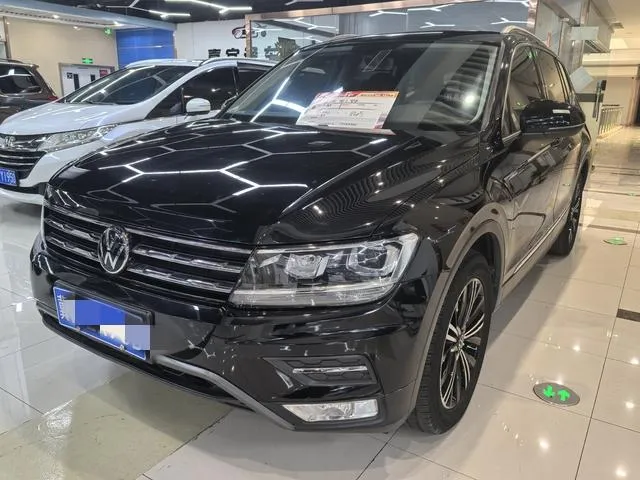 Volkswagen Tiguan L, 2021