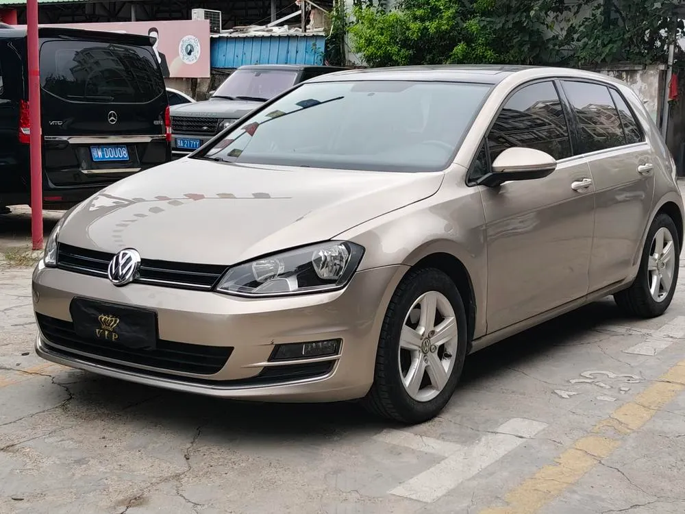 Volkswagen Golf, 2015