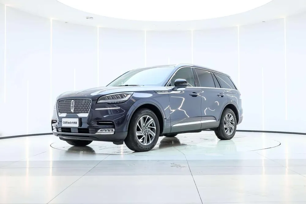 Lincoln Aviator, 2023