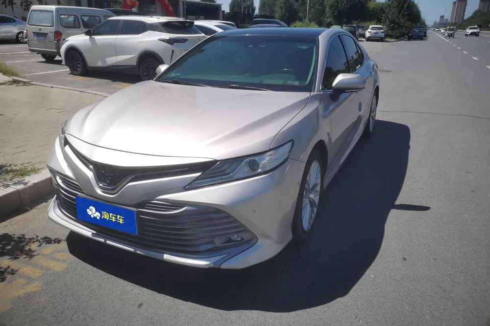 Toyota Camry, 2018