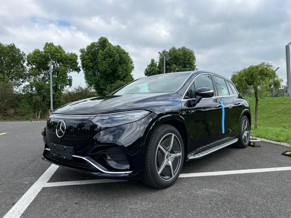Mercedes-Benz EQS SUV, 2025