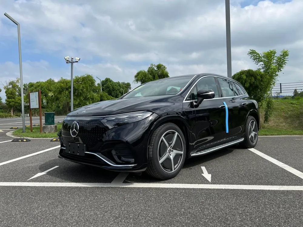 Mercedes-Benz EQS SUV, 2025