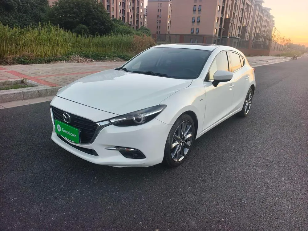 Mazda 3 Axela, 2017
