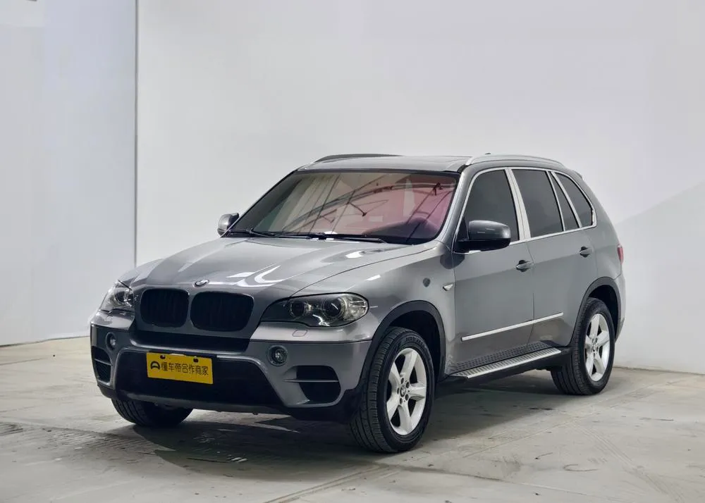 BMW X5 (Import), 2011