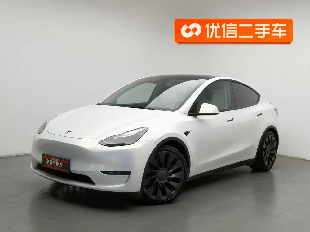 Tesla Model Y, 2021