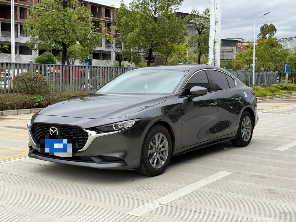 Mazda 3 Axela, 2021