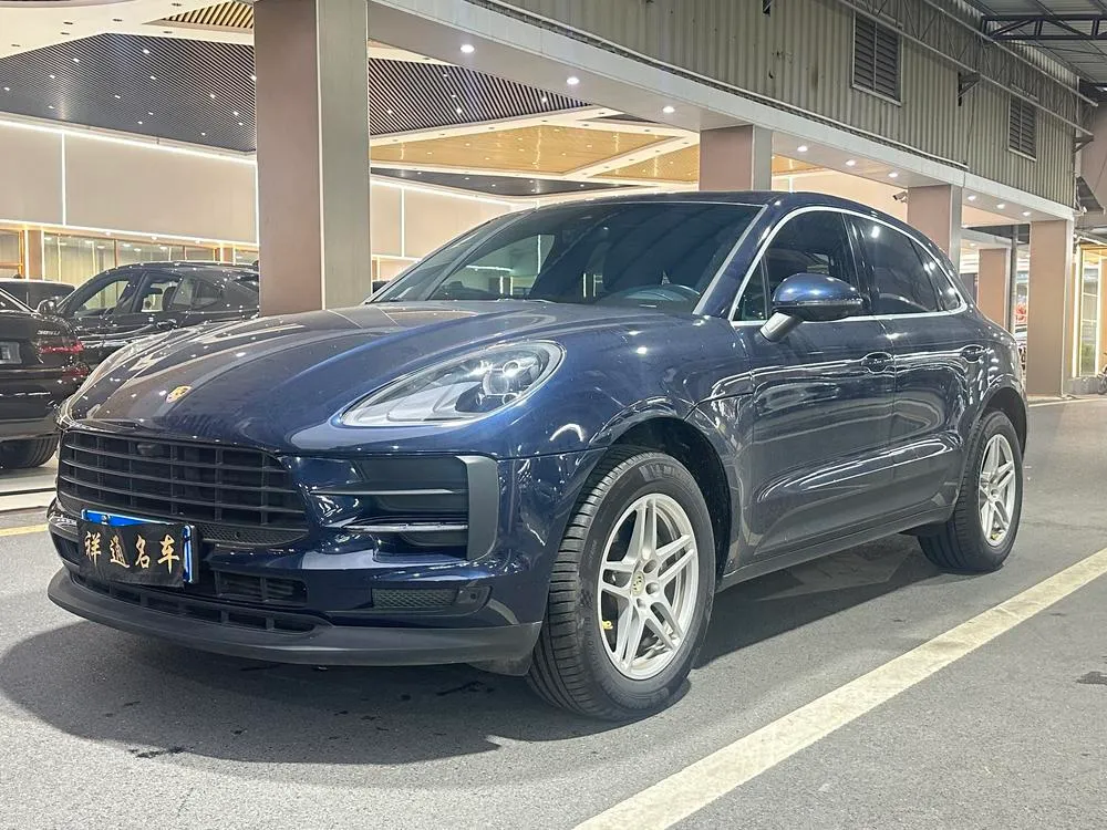 Porsche Macan, 2021