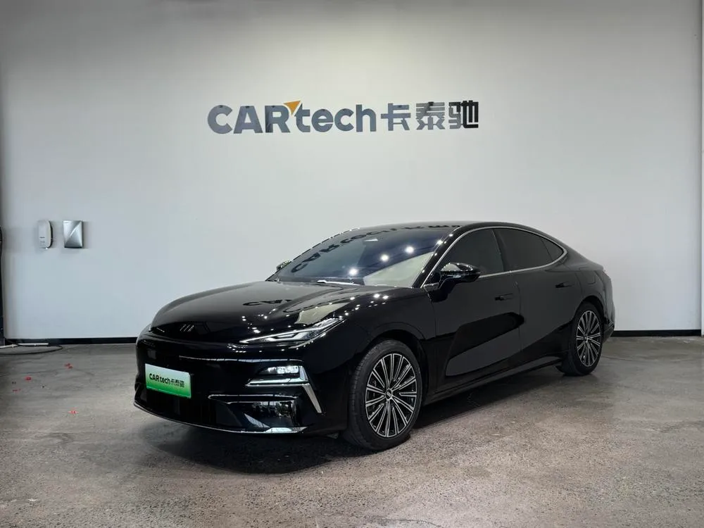 Galaxy Xingyao 8 PHEV, 2025