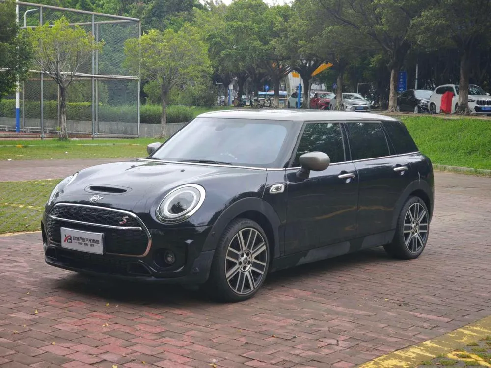 MINI CLUBMAN, 2022