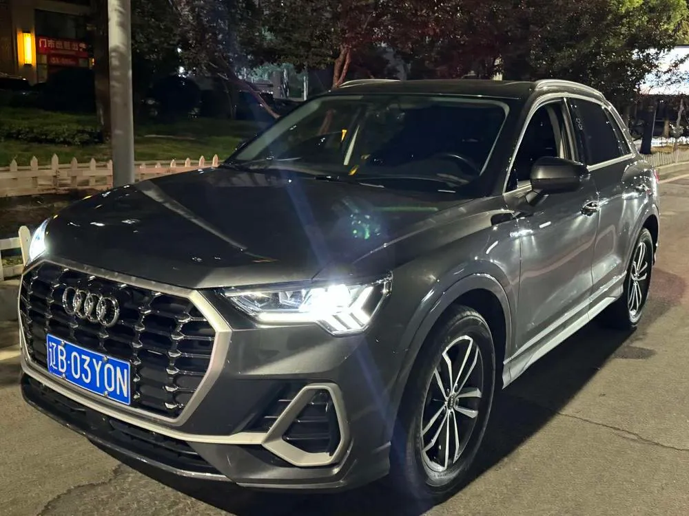 Audi Q3, 2022