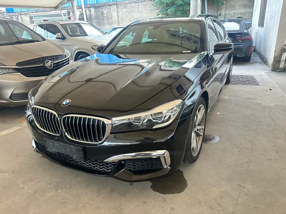 BMW 7-Series, 2018
