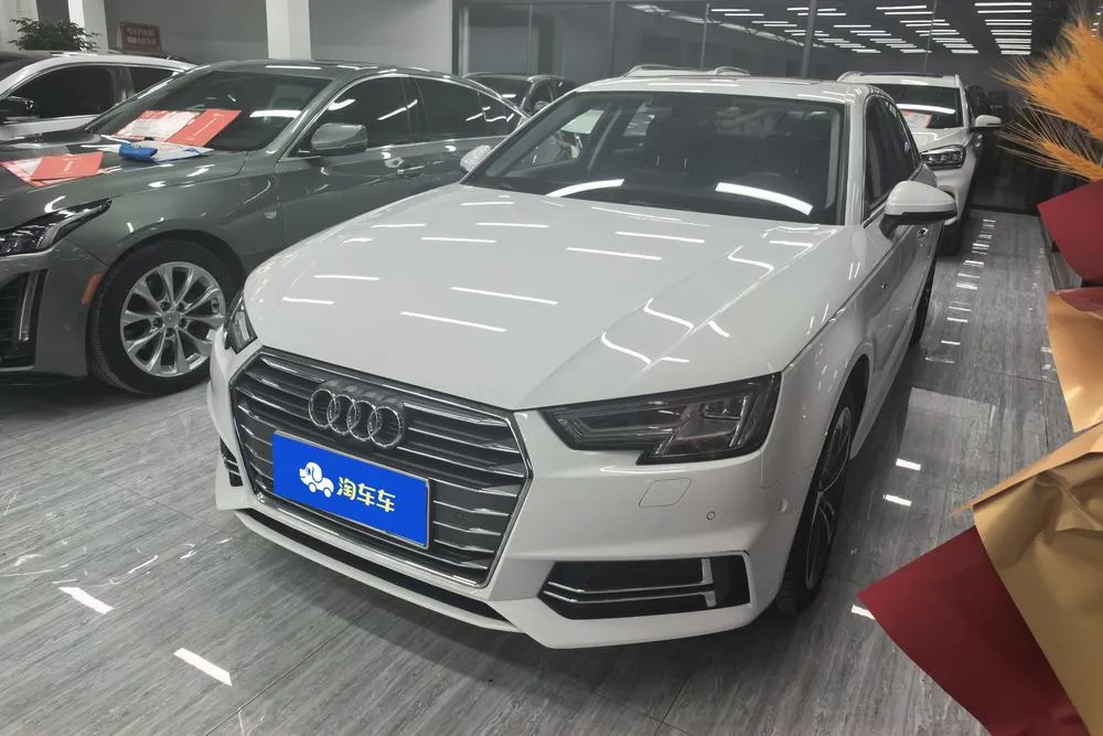 Audi A4L, 2018