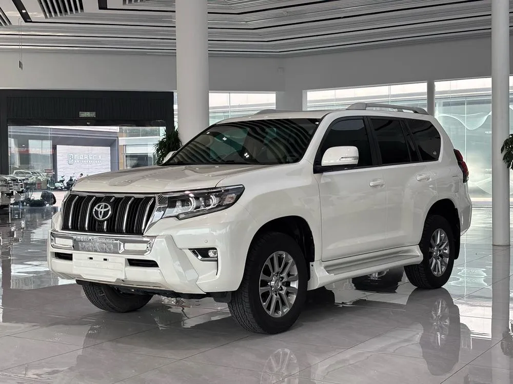Toyota Prado (Import) 4.0L Auto 4WD 7 Seater Parallel Import, 2019 — фото 1