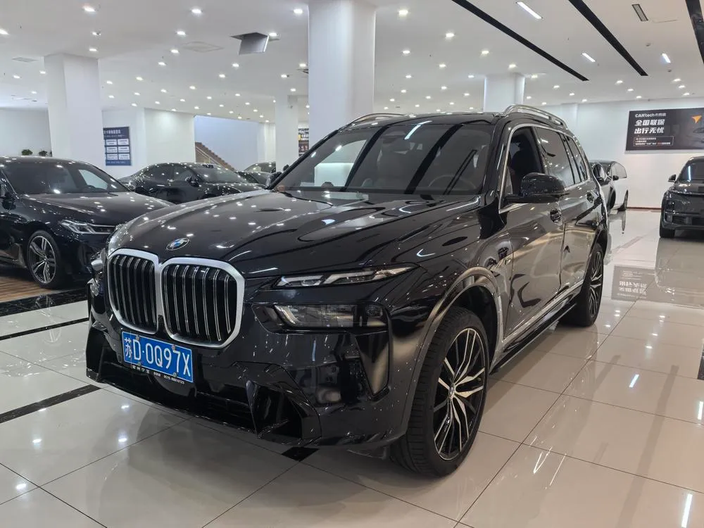 BMW X7, 2023