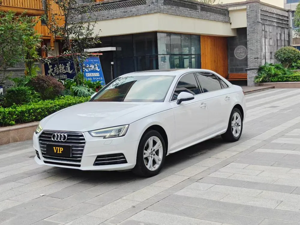 Audi A4L, 2018