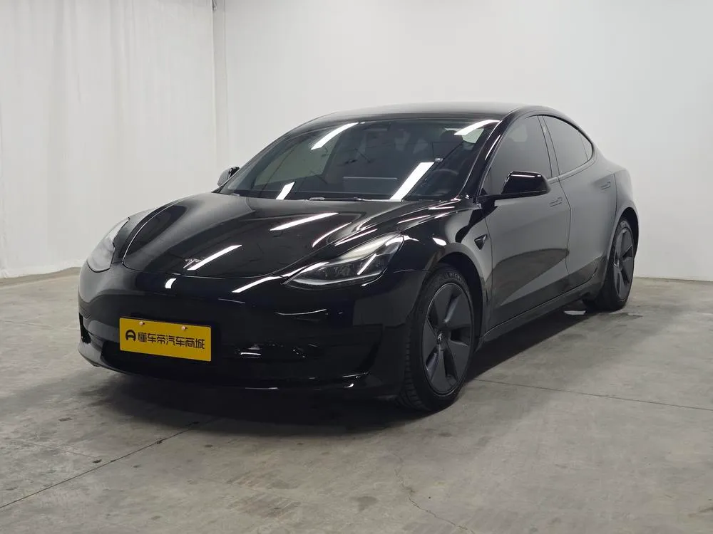 Tesla Model 3, 2022