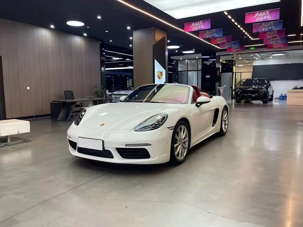 Porsche 718, 2023