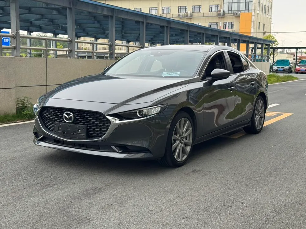 Mazda 3 Axela, 2021