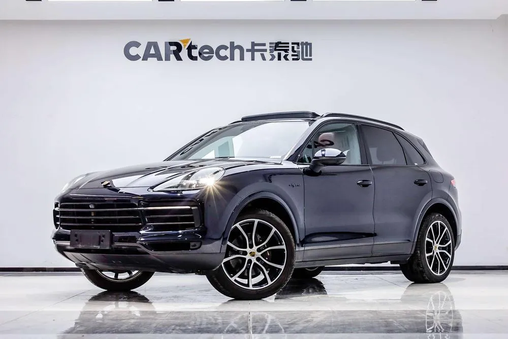 Porsche Cayenne E-Hybrid, 2023
