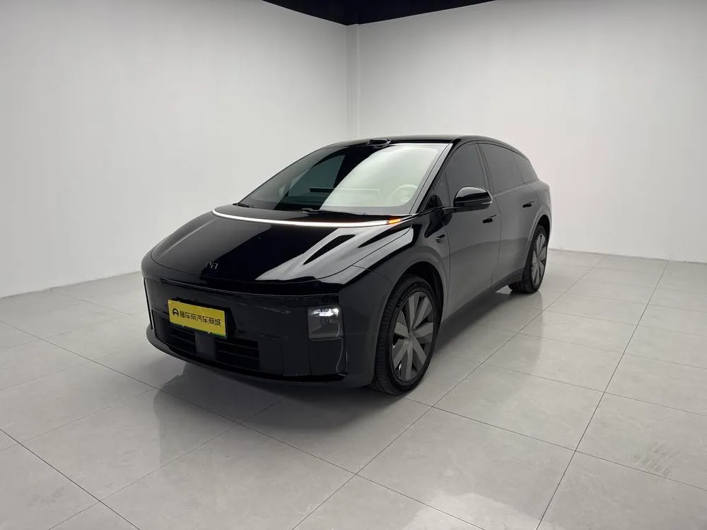 Li Auto Li i6, 2025