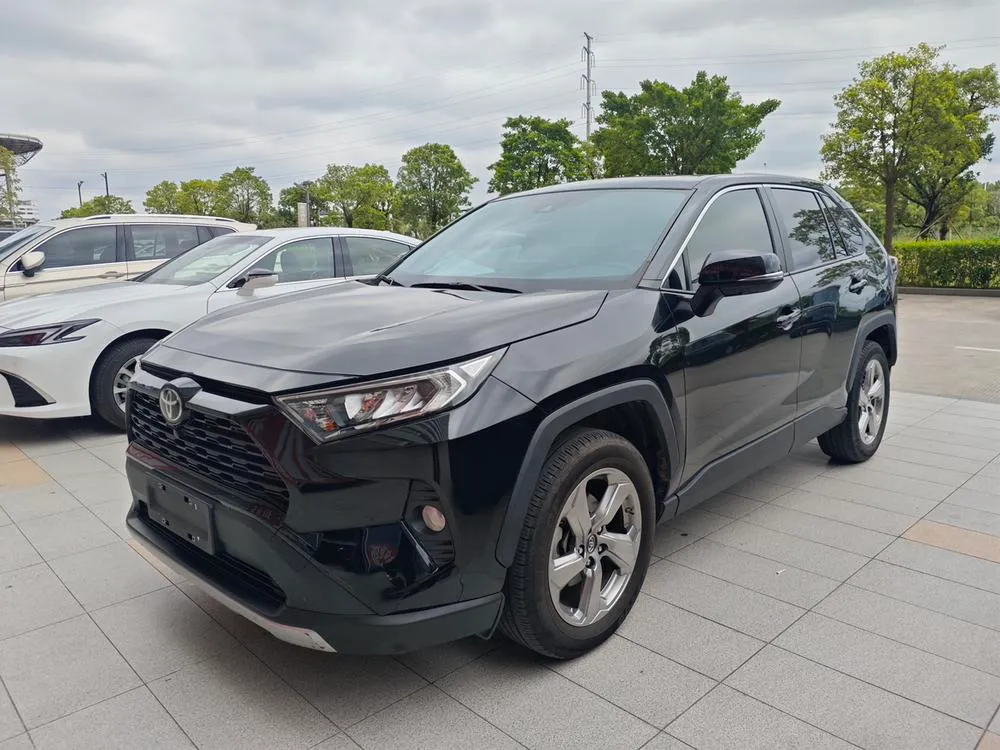 Toyota RAV4, 2022