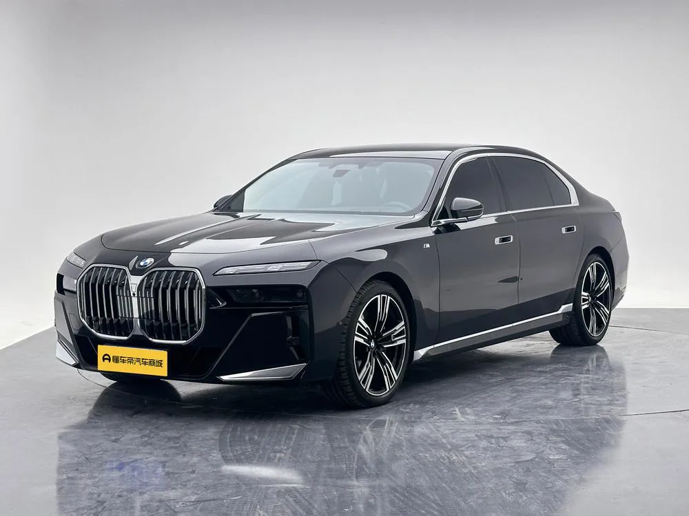 BMW 7-Series, 2023