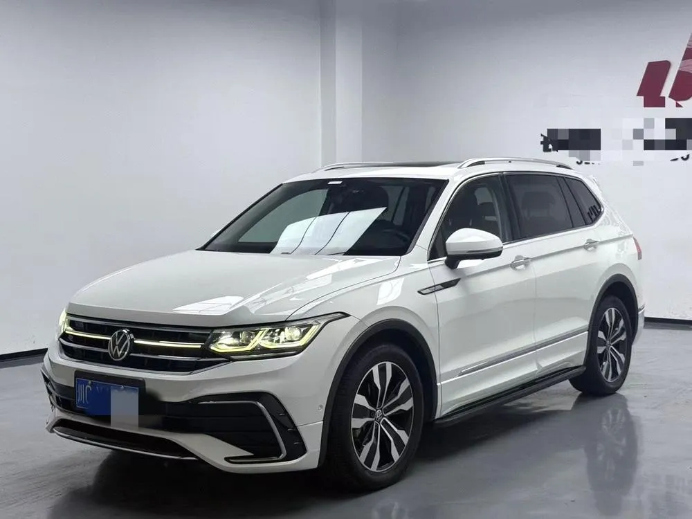 Volkswagen Tiguan L 330TSI Auto 2WD R-Line Flagship Edition, 2022 — фото 1