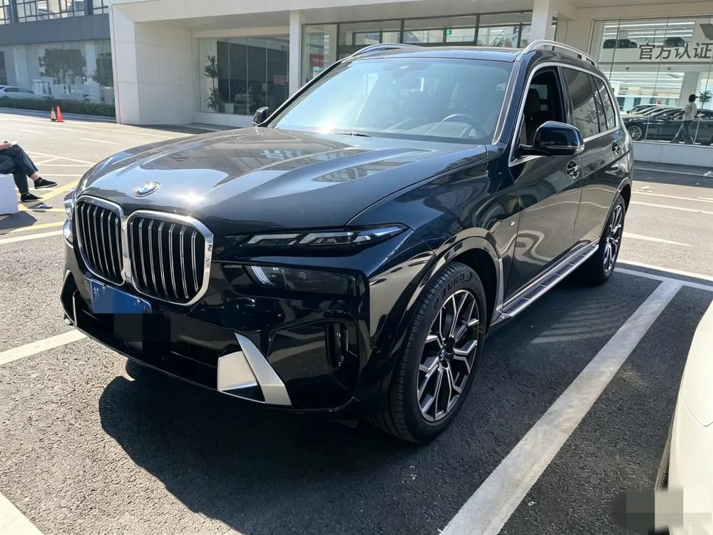 BMW X7, 2023