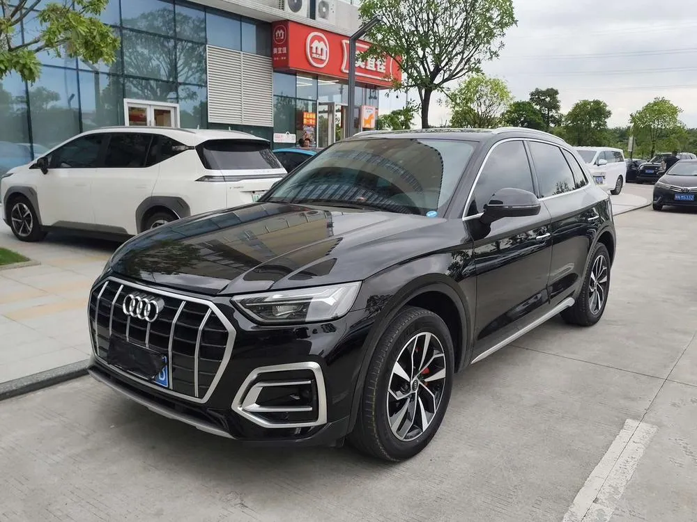Audi Q5L, 2024