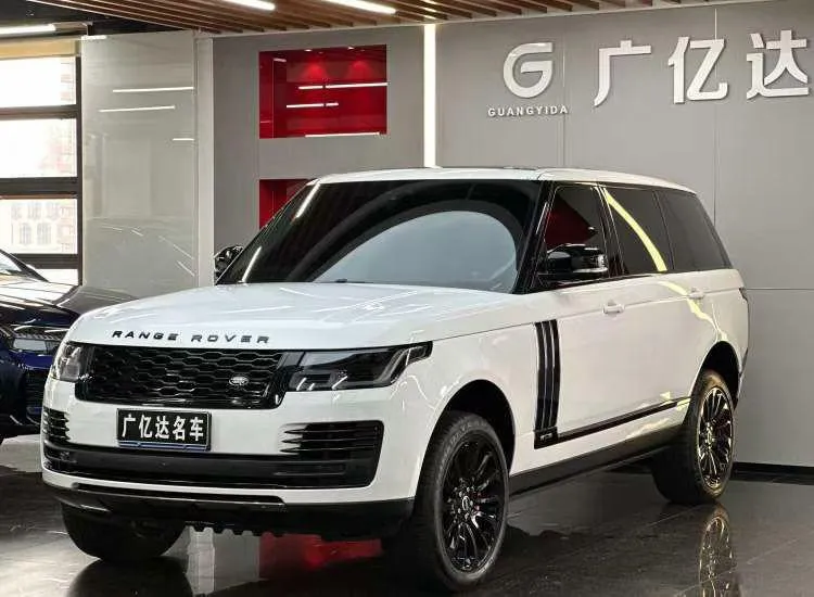 Land Rover Range Rover 3.0 L6 Extended Edition, 2020 — фото 1