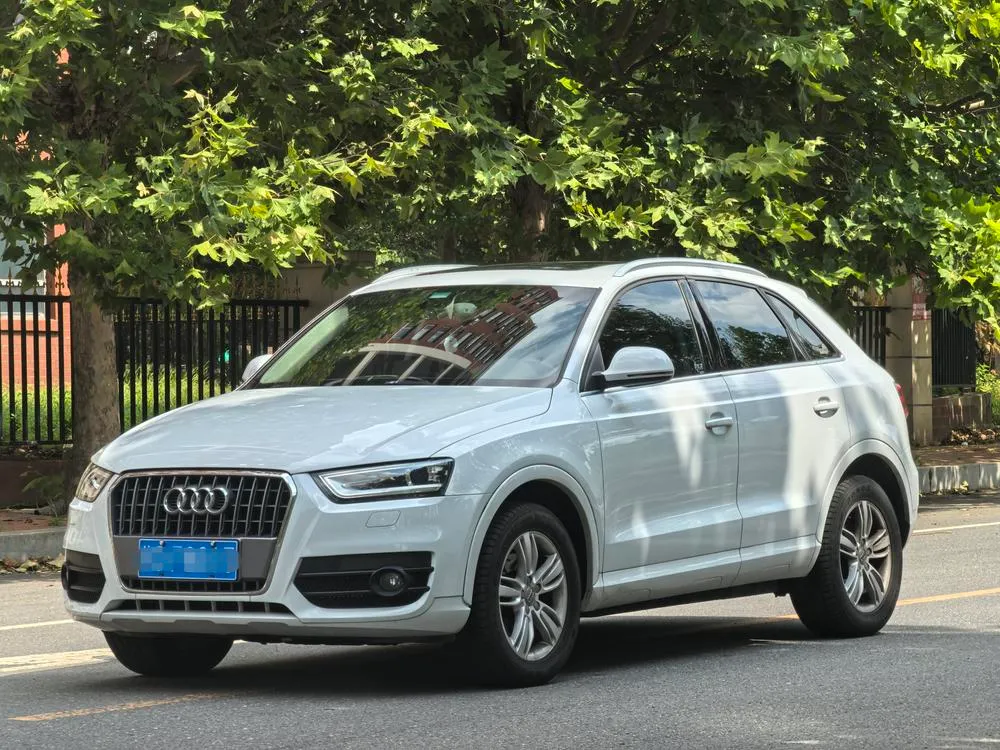Audi Q3, 2013