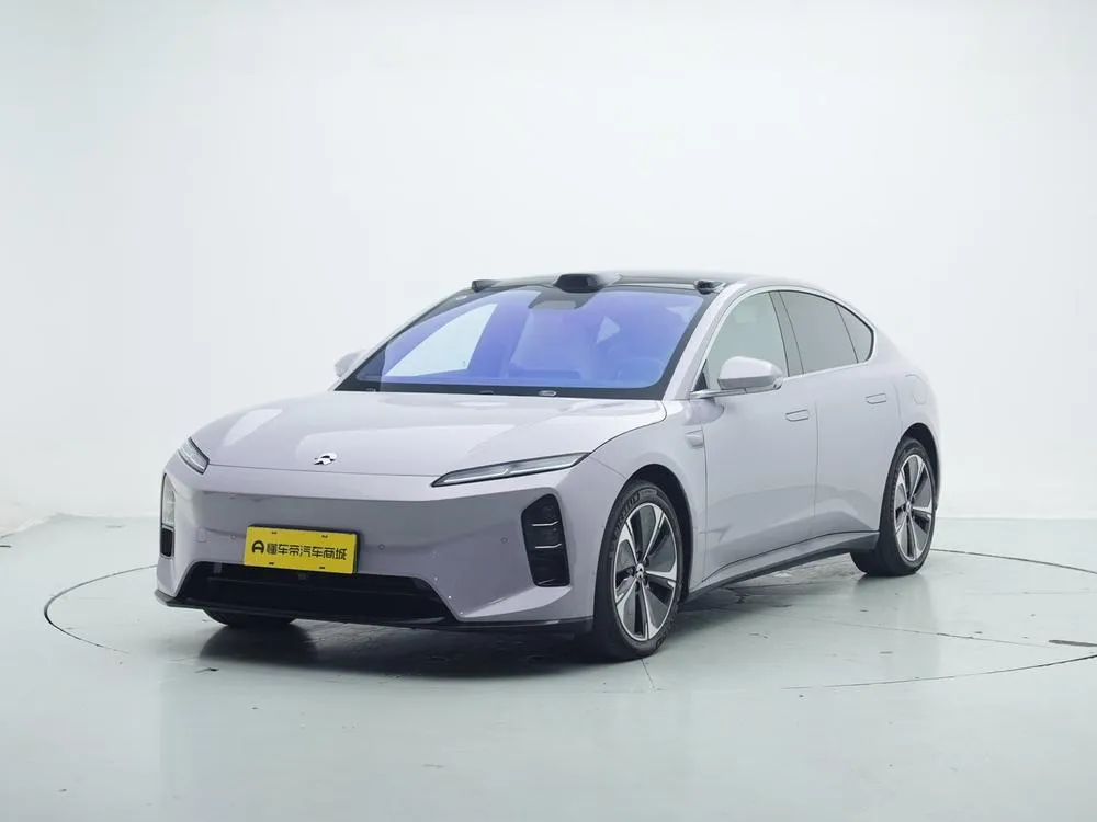 NIO ET5, 2025