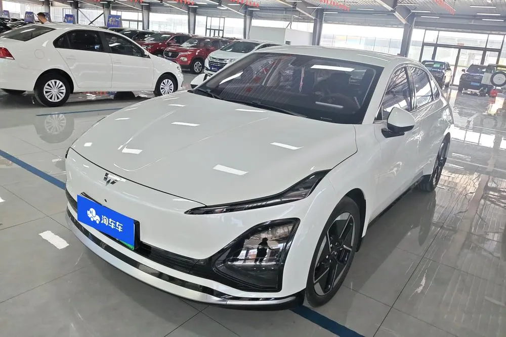 Wuling Starlight EV, 2024