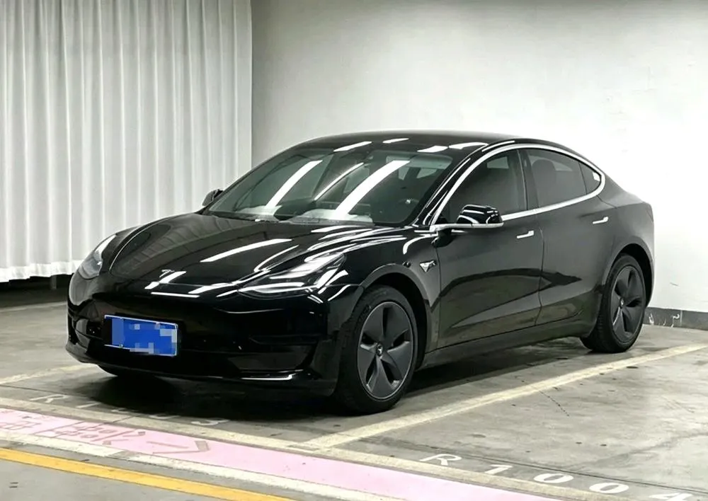 Tesla Model 3, 2019