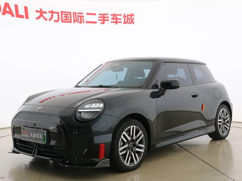 MINI Cooper Electric, 2024