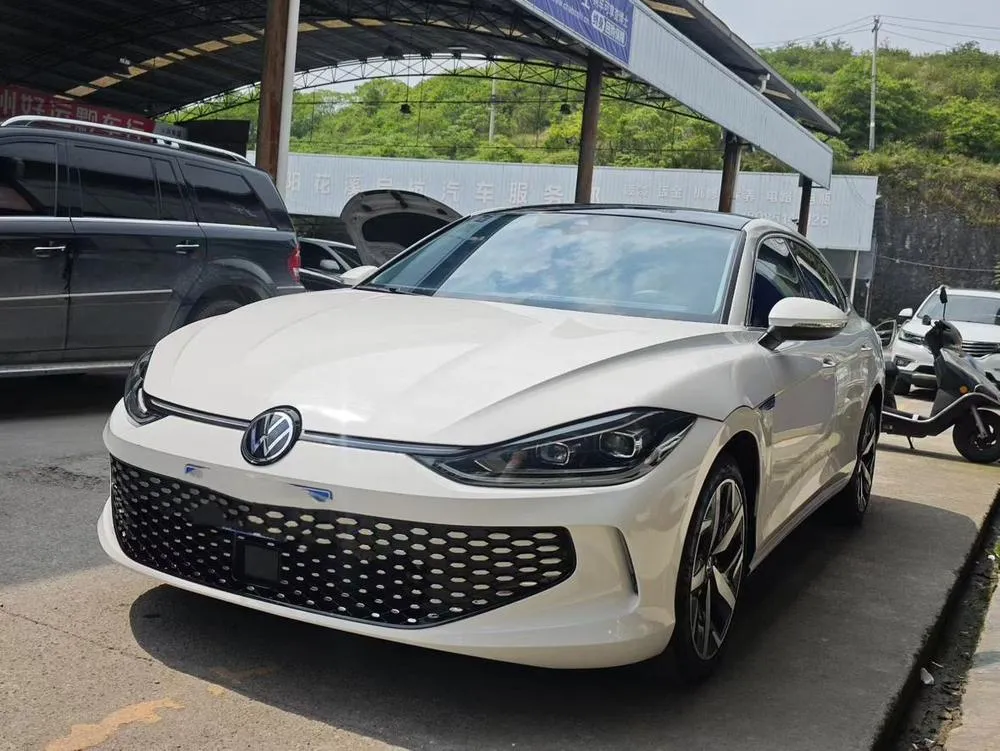 Volkswagen Lamando, 2023