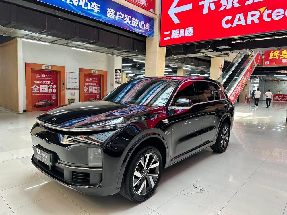 Li Auto L8, 2023