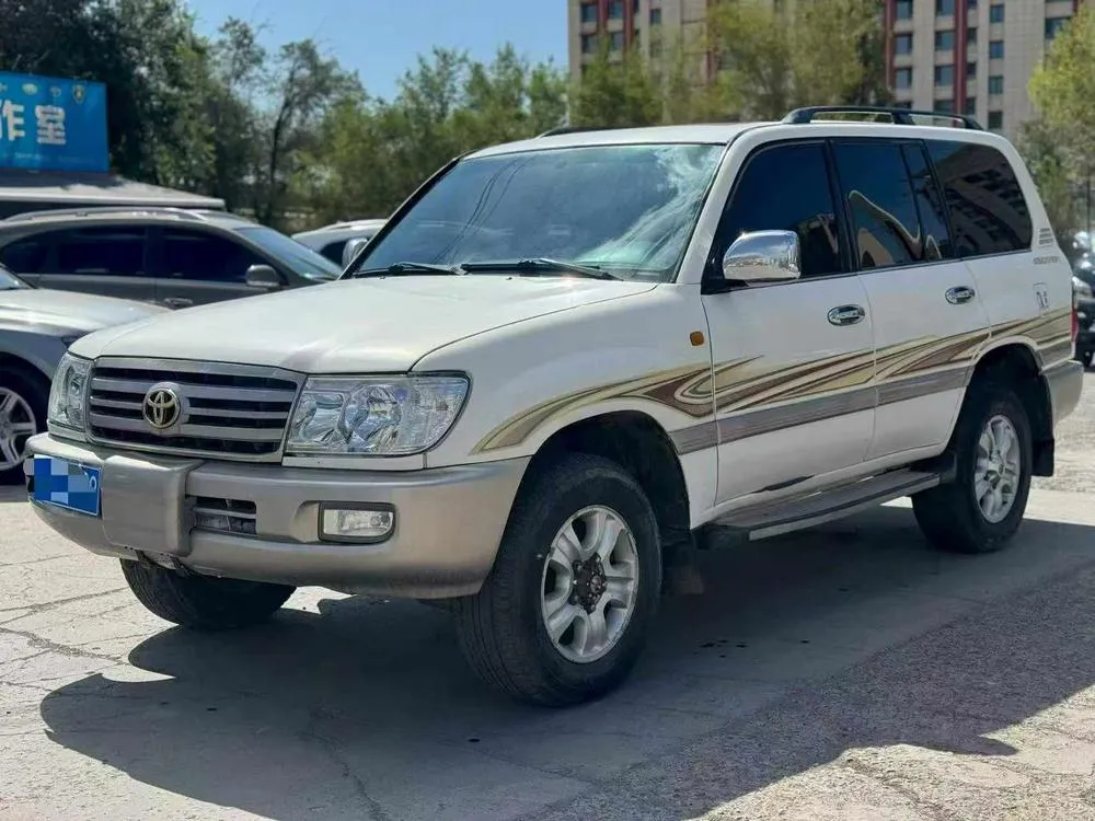 Toyota Land Cruiser (Import), 2002