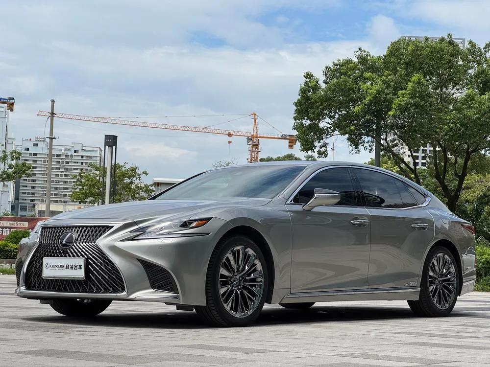 Lexus LS, 2020
