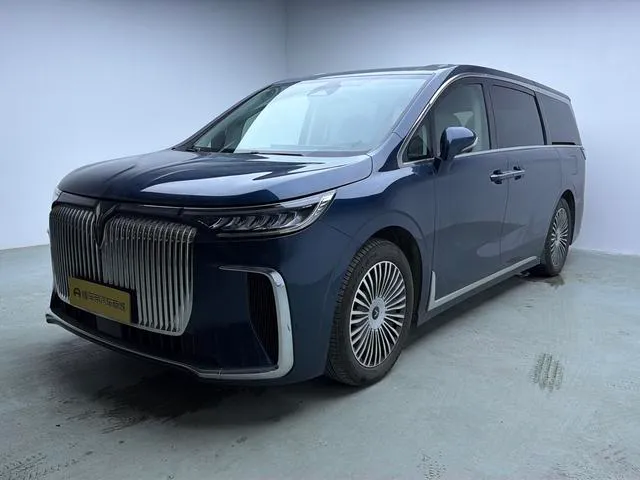 Voyah Dreamer PHEV, 2025