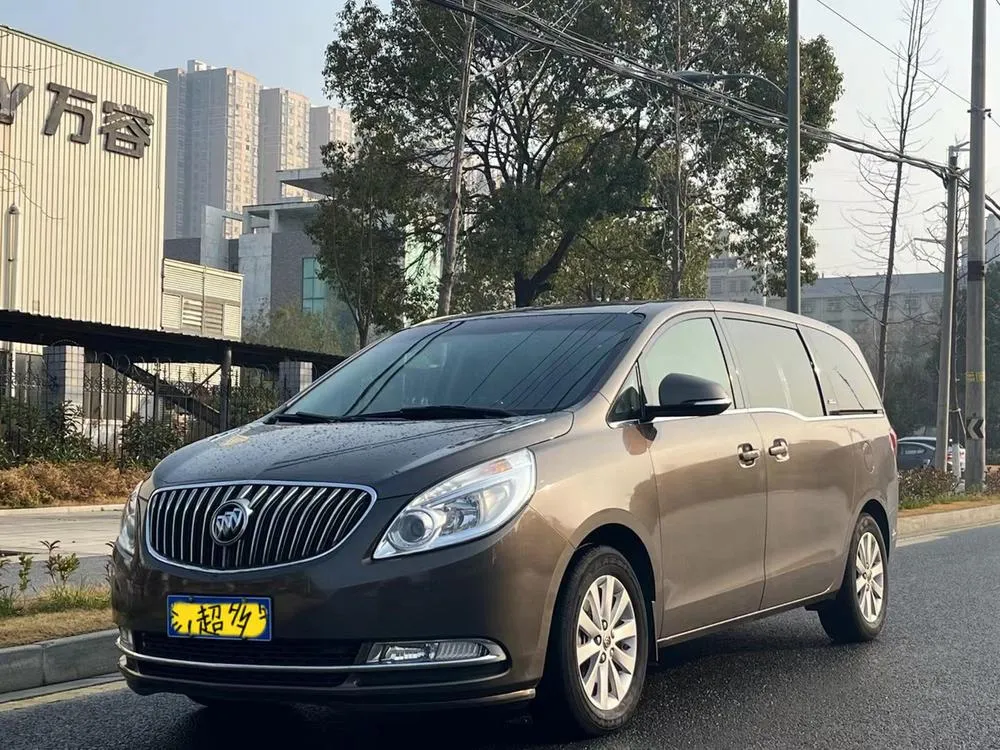 Buick GL8, 2015