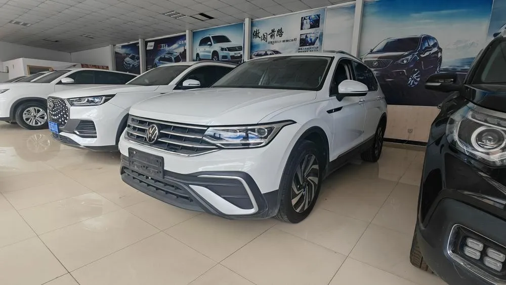 Volkswagen Tiguan L, 2023