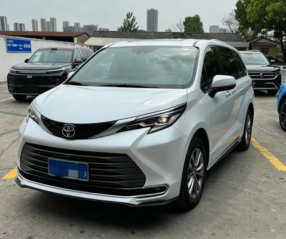 Toyota Sienna, 2026