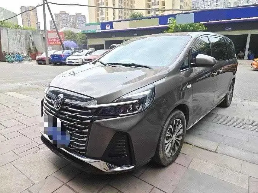 Buick GL8, 2022
