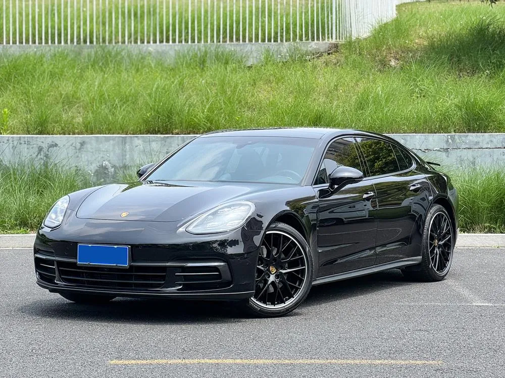 Porsche Panamera, 2017