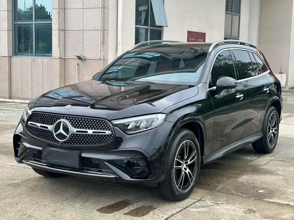 Mercedes-Benz GLC, 2025