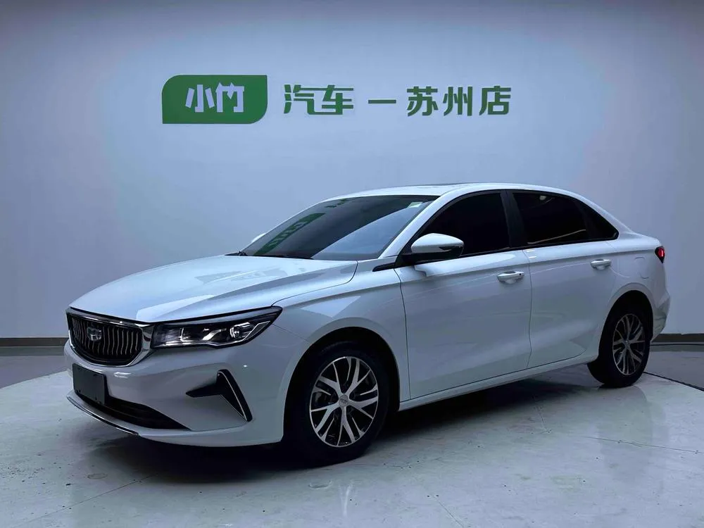 Geely Emgrand 4 1.5L CVT Luxury Version, 2022 — фото 1