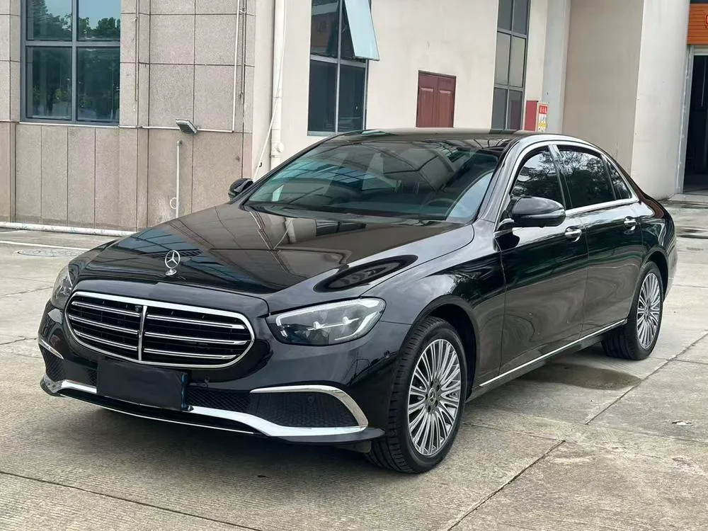 Mercedes-Benz E-Class, 2022