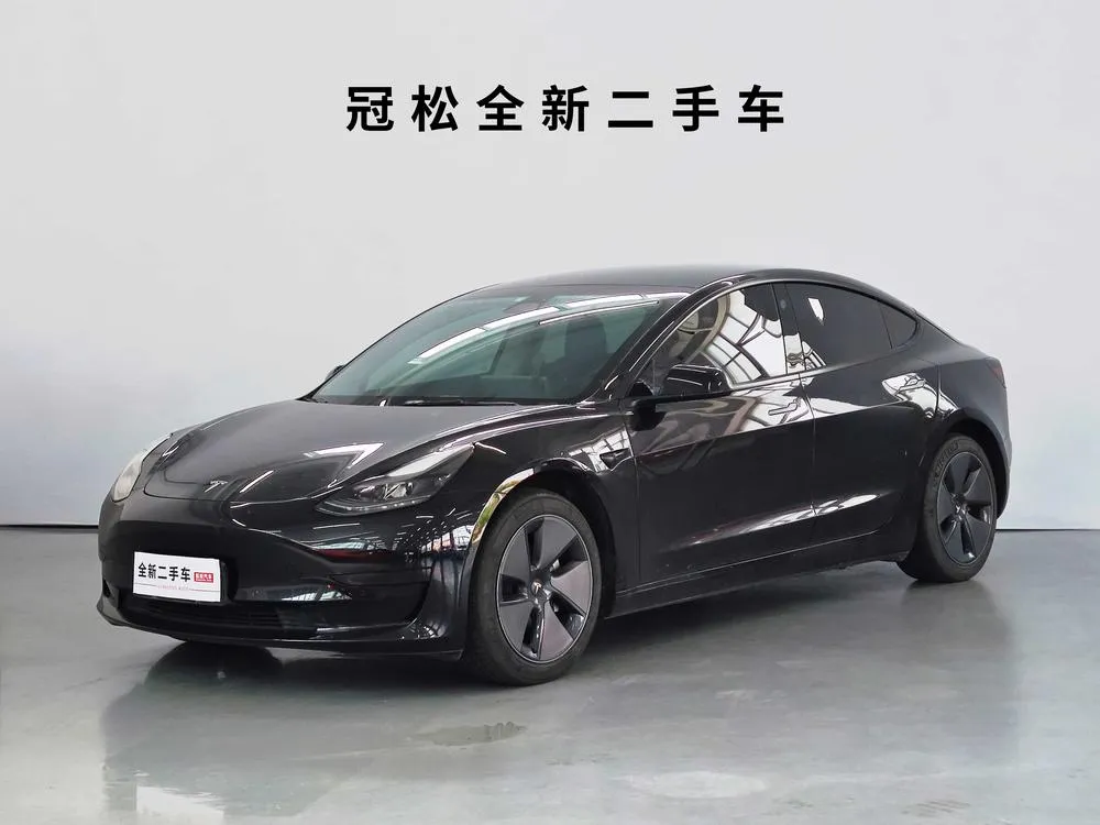 Tesla Model 3, 2022